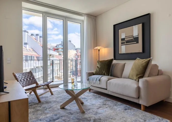 Radiant In Center By Lovelystay Apartamento